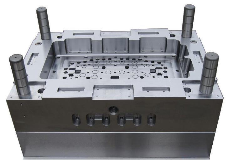 مركز تصنيع أفقي CNC