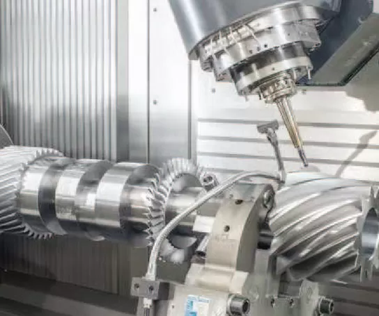 مركز تصنيع CNC بـ 7 محاور