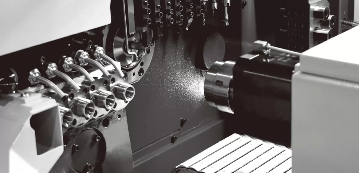 مكونات مخرطة CNC الأوتوماتيكية للحز