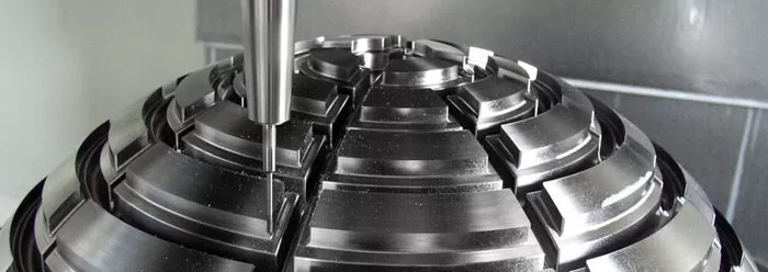عملية تشغيل بنظام CNC
