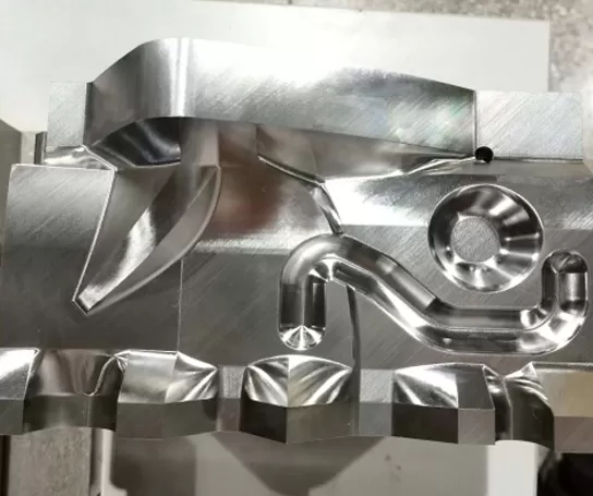 ماكينة Vmc CNC