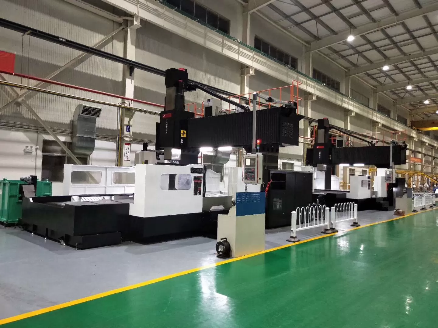 ستة تكوينات رأس المغزل لقدرات بالقطع الموسعة